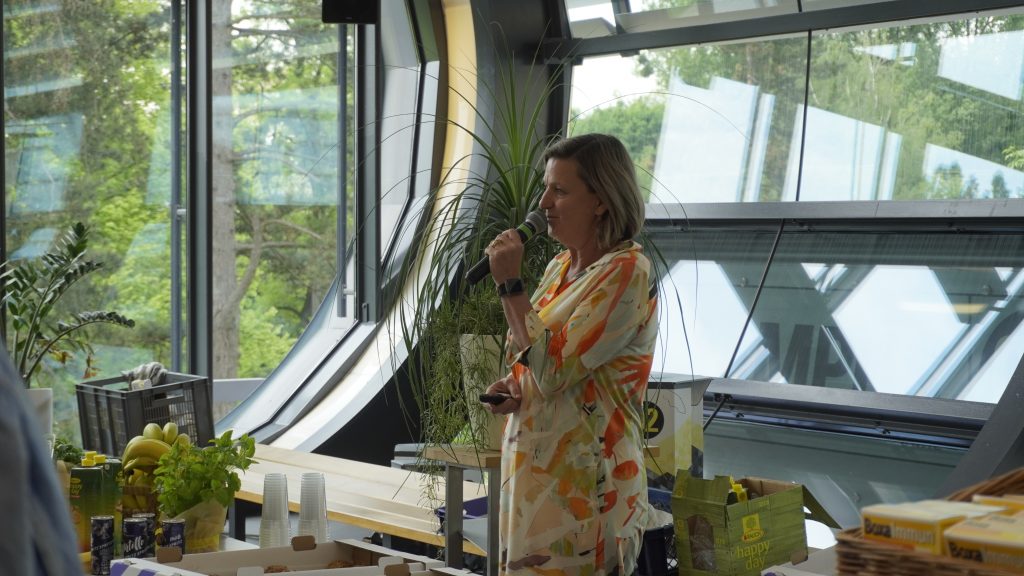 Moderation der Veranstaltung durch Sabina Rosenberg.