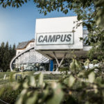 Frontansicht Gebäude CAMPUS 02