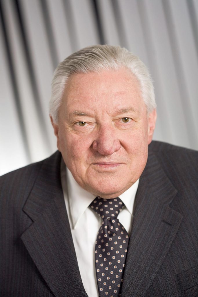 Portraitfoto Ulrich Santner