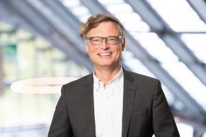 Porträtfoto von Stefan Grünwald