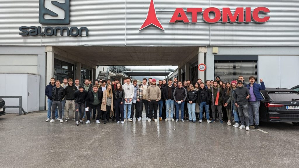 Fotos Firmenbesuch Österreich Atomic