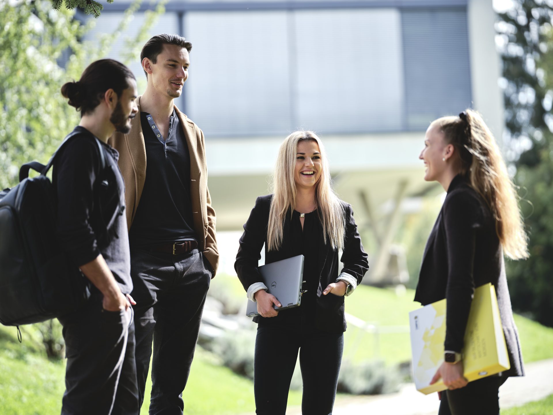 Studierende der FH Campus 02