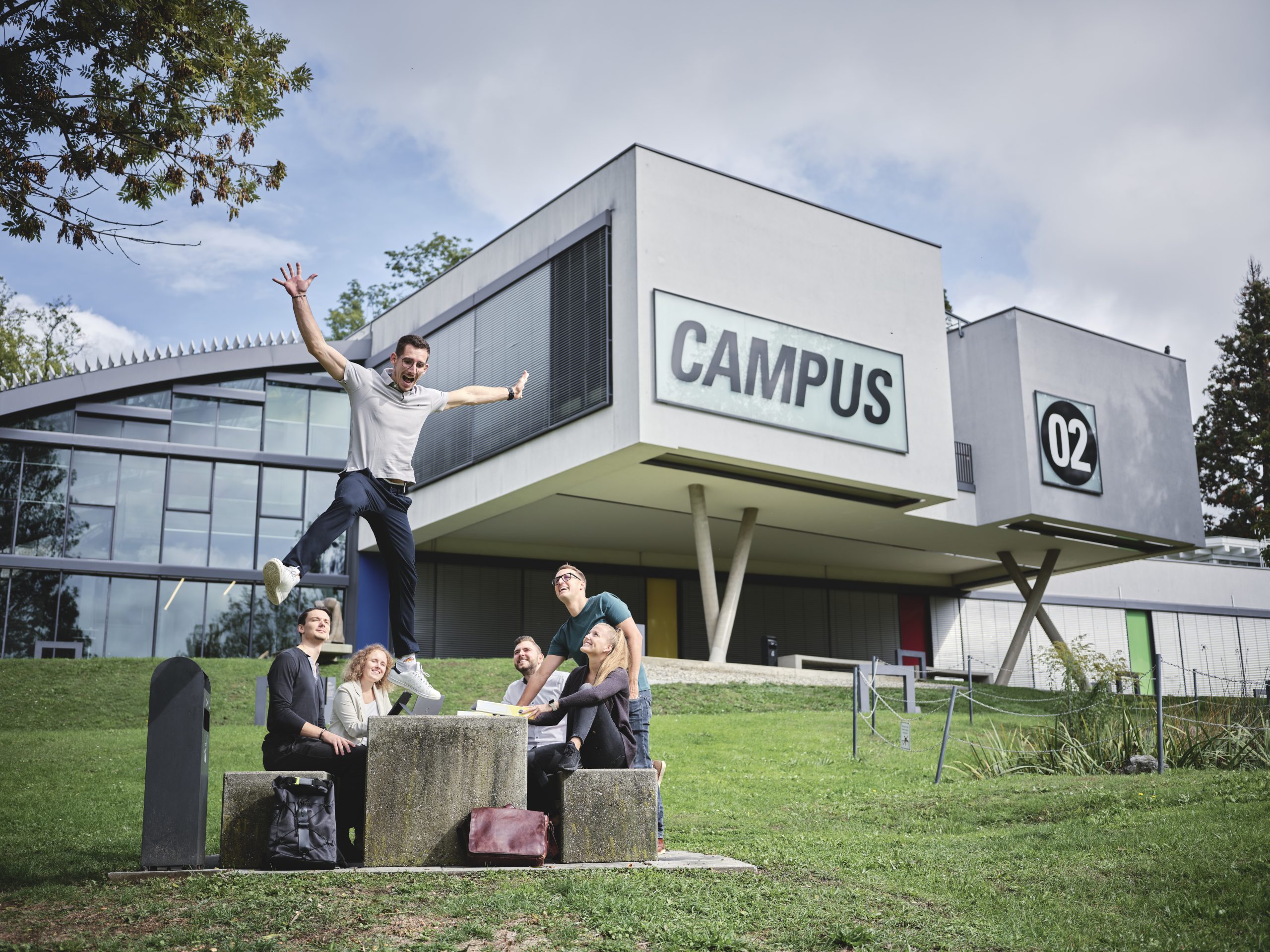 Studierende der FH Campus 02