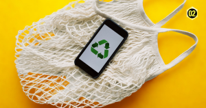 Echt nachhaltig oder doch nur Fassade_So entlarvst du Greenwashing_Vroschaubild für LinkedIn