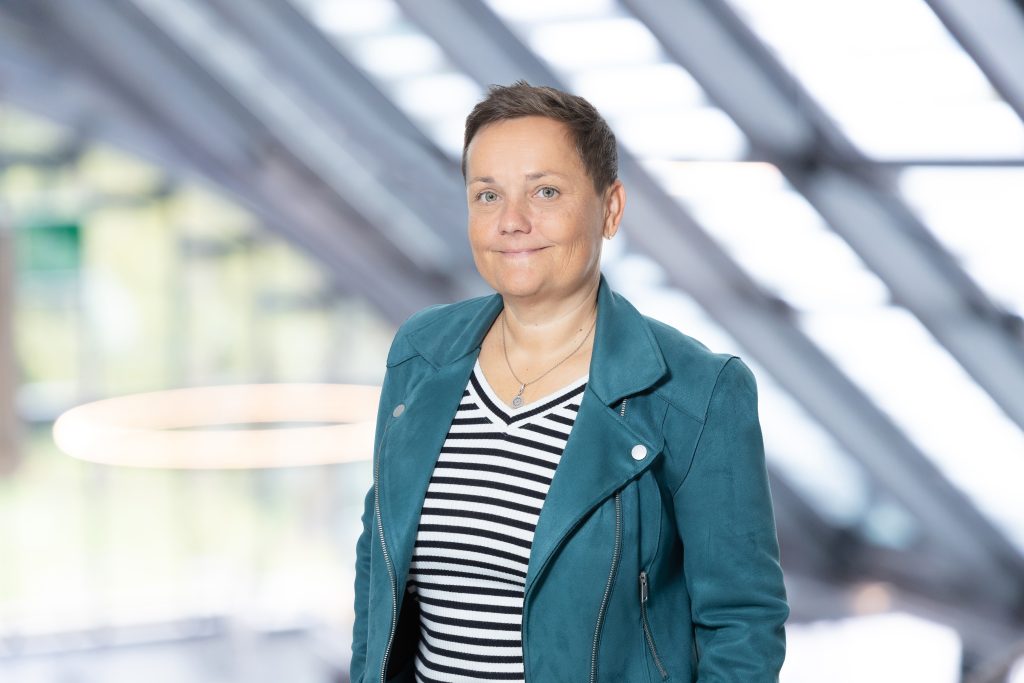 Porträtfoto von Ursula Haas-Kotzegger