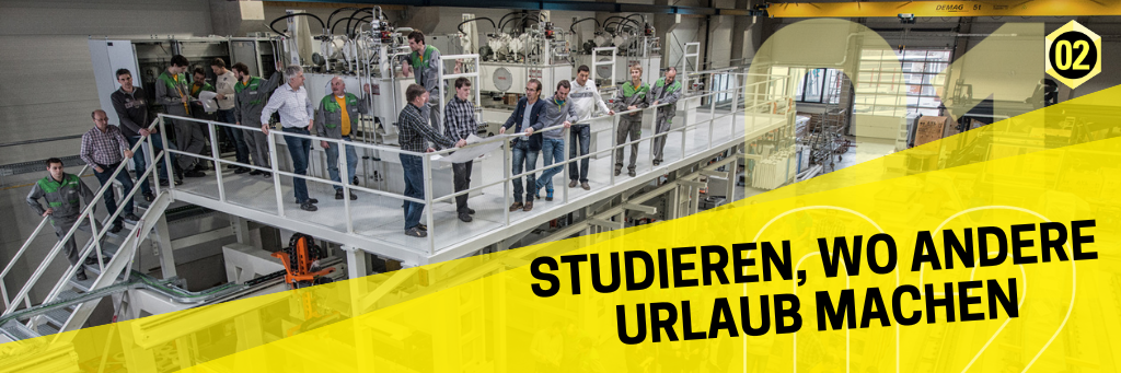 Studierende und Lehrende im Werk in Obdach